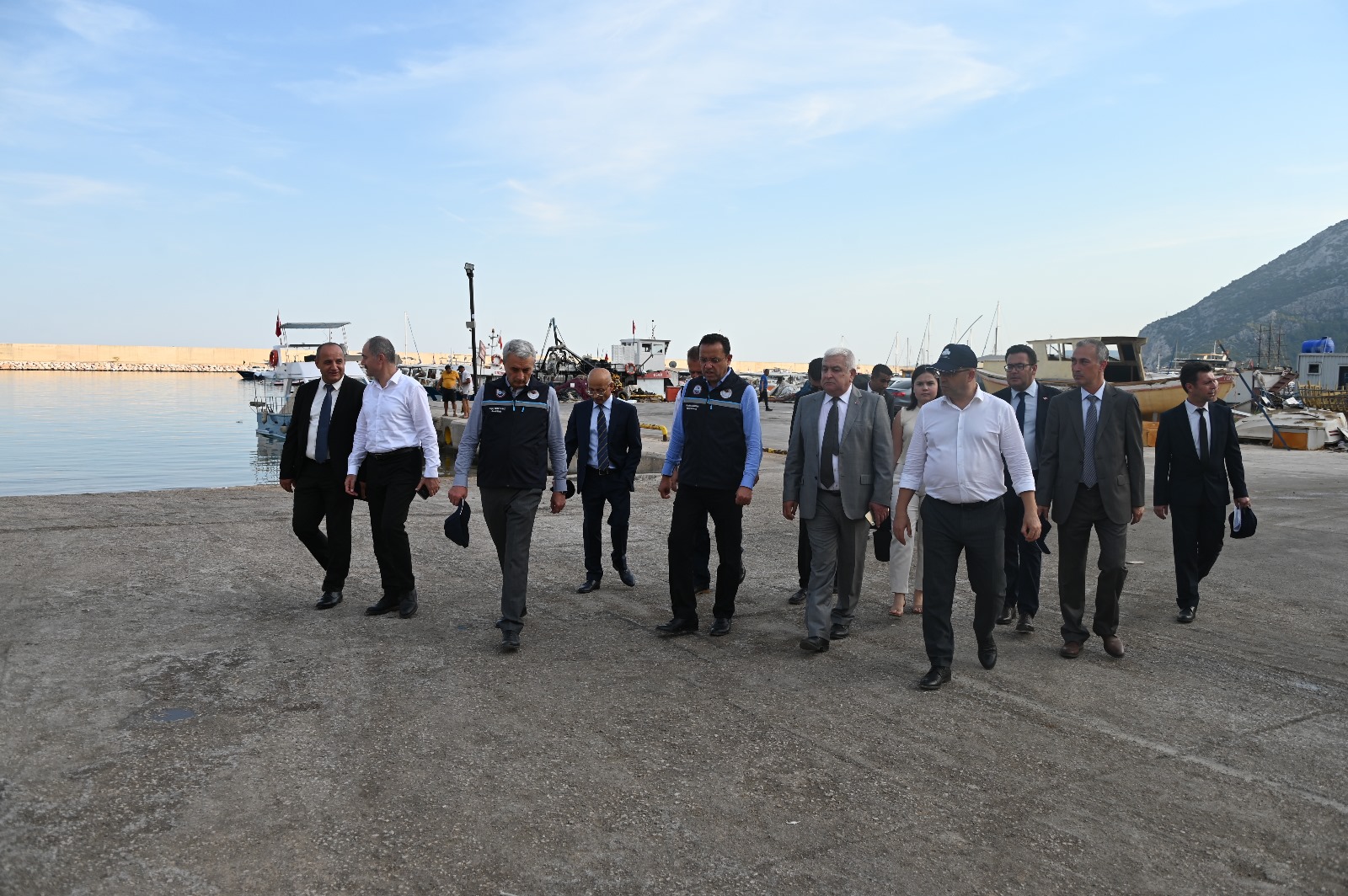 Tarım ve Orman Bakan Yardımcısı Sayın Ebubekir GİZLİGİDER ile Balıkçılık ve Su Ürünleri Genel Müdürü Turgay TÜRKYILMAZ Ziyareti